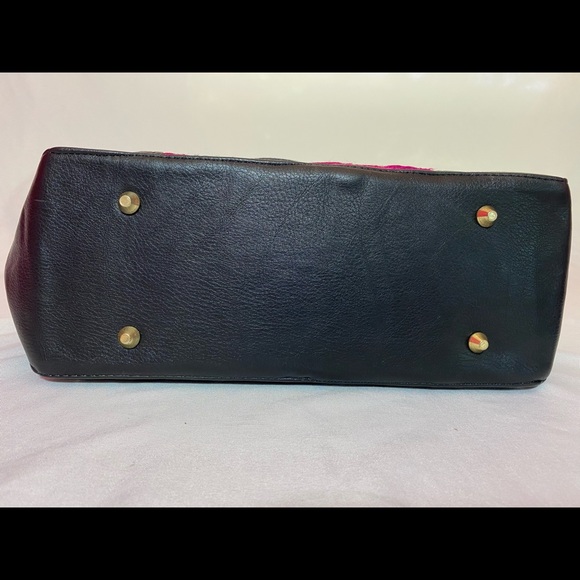 Leather Embroidered Purse - Picture 6 of 6